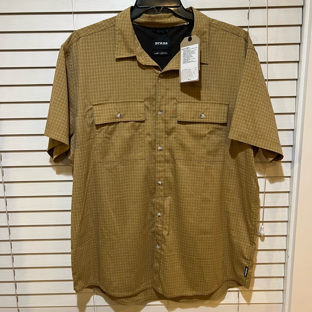 Prana SS Button‎ Up - NWT